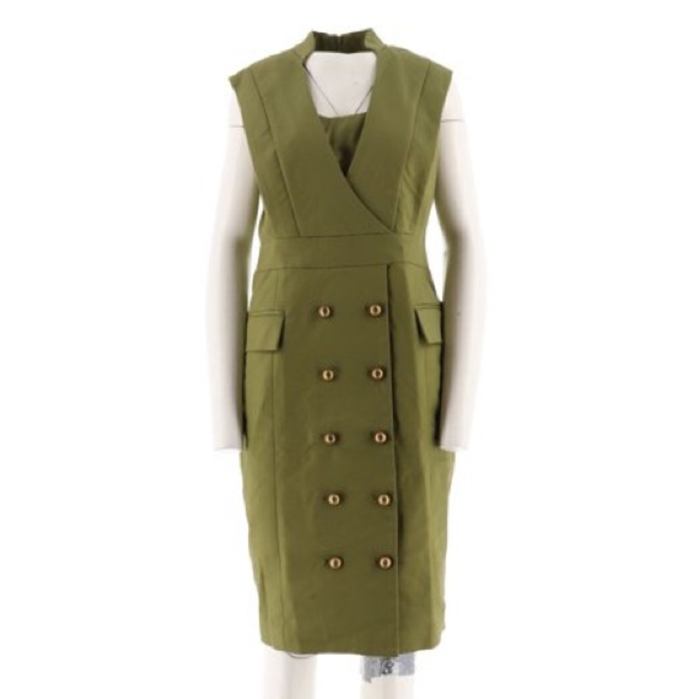 Green dress